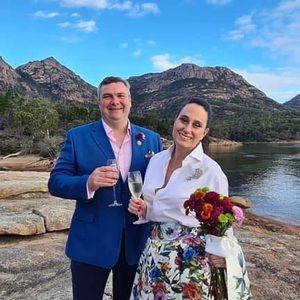 Meet your Posher, Fi